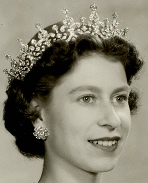 Tiara Mania: Queen Mary of the United Kingdom's Girls of Great Britain ...