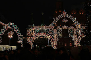 новогодняя Москва, 2017, новый год, красная площадь, театральный сквер, Кремль, Храм Христа Спасителя