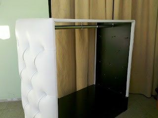 Perchero mostrador para local - Decorarce: Mobiliario para Locales y Hogar