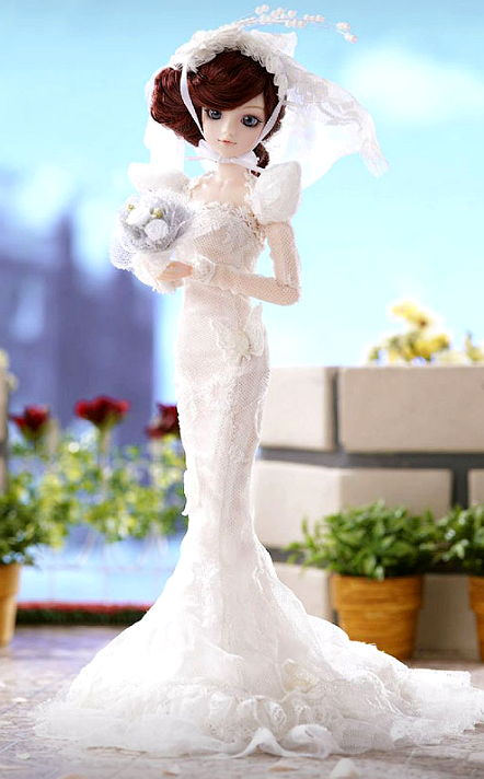 Wedding dress by WOW Barbie
