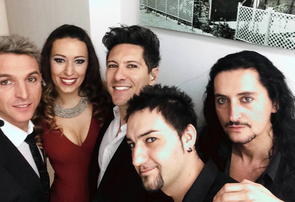 RAGIOLUMA EXPLOSION BAND, LE DATE DI APRILE