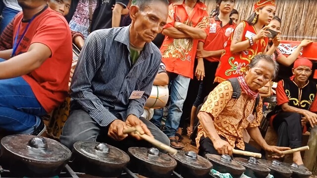 musik dayak kanayatn musik dayak kanayatn