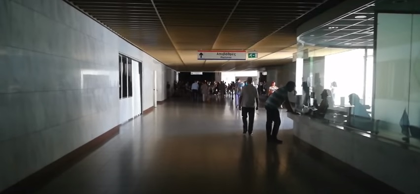 Τριτοκοσμική χώρα η Ελλάδα: Συσκότιση στο μετρό μετά τη διακοπή ρεύματος στην Αττική (βίντεο) Τριτοκοσμική χώρα η Ελλάδα: Συσκότιση στο μετρό μετά τη διακοπή ρεύματος στην Αττική (βίντεο)