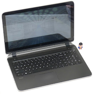 Laptop Design HP 15-p051us AMD A10 Touch