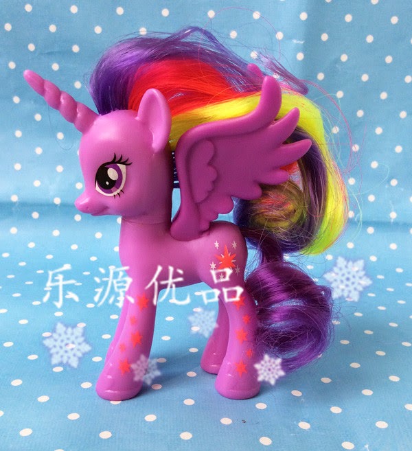 Twilight That Comes With Rainbow Kingdom Castle Playset Revealed MLP