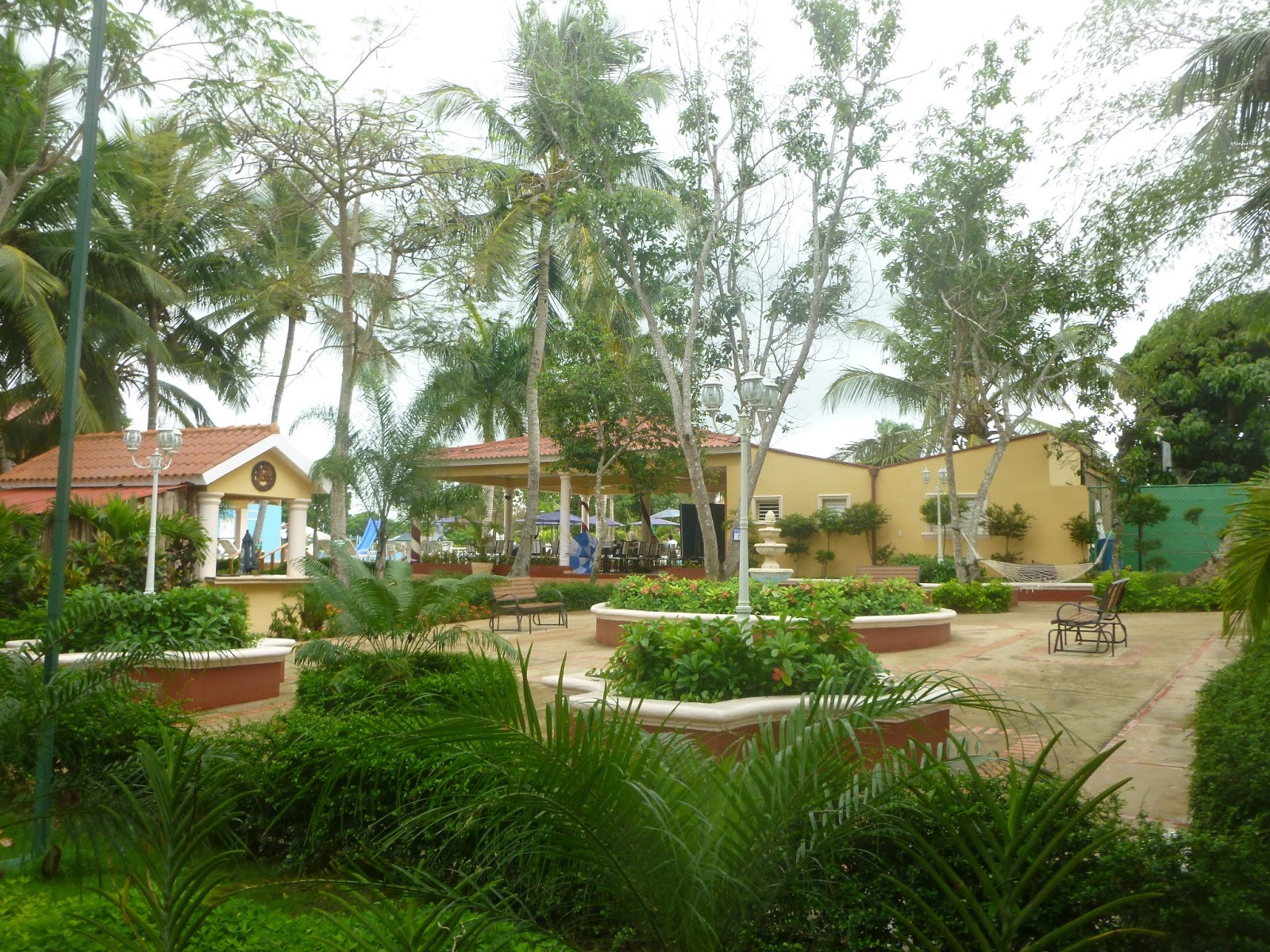 MILENIO CALIENTE: ESTE VERANO VEN A CAMPO AZUL.