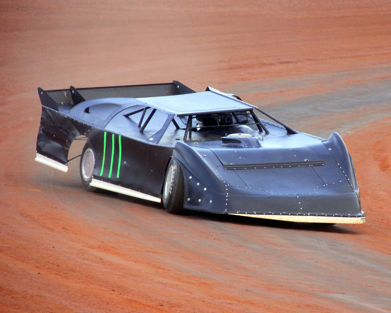 Deep Dixie Racing: Steven Roberts Wins Earlybird 75 After DQ of Clanton