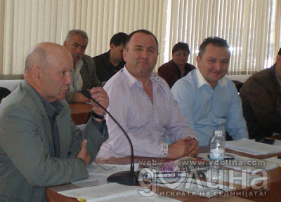 Трети път "Не" на такситата