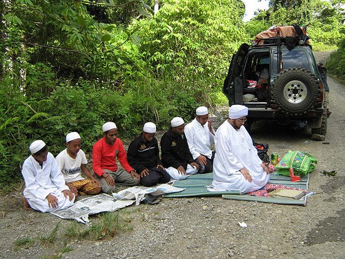 Niat Shalat Jamak Qasar Lengkap dengan Tata Cara dan Doanya