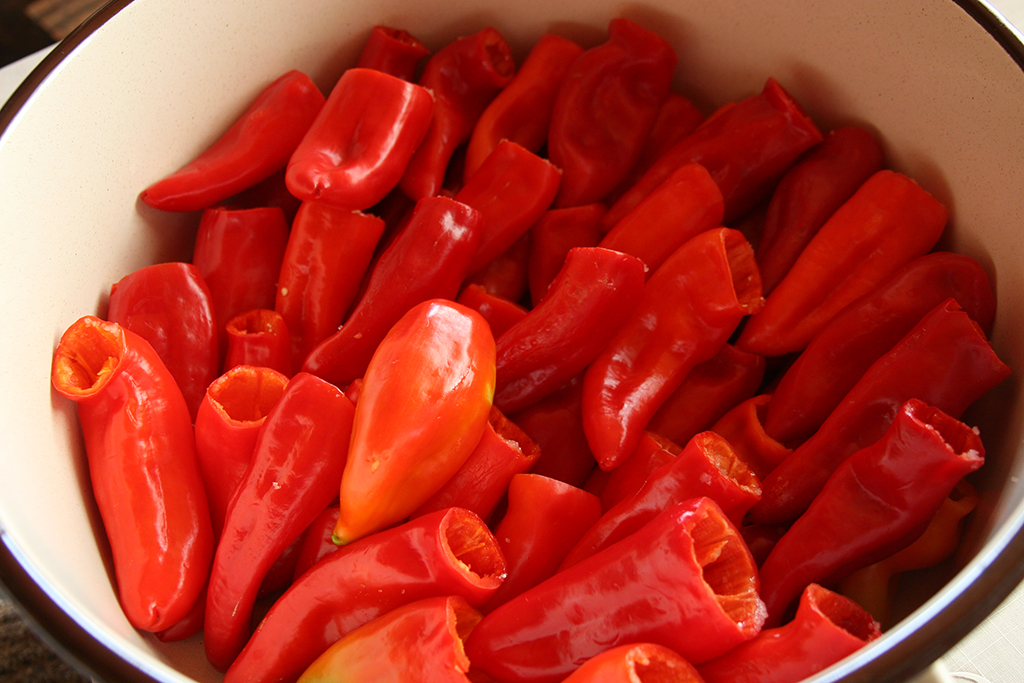 Peglana Paprika Kuvajmo Srcem