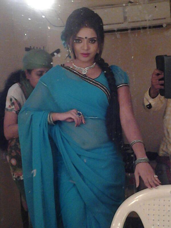 Bhojpuri Actress Priya Sharma HOT Photos, Pics, Wallpaper and ...