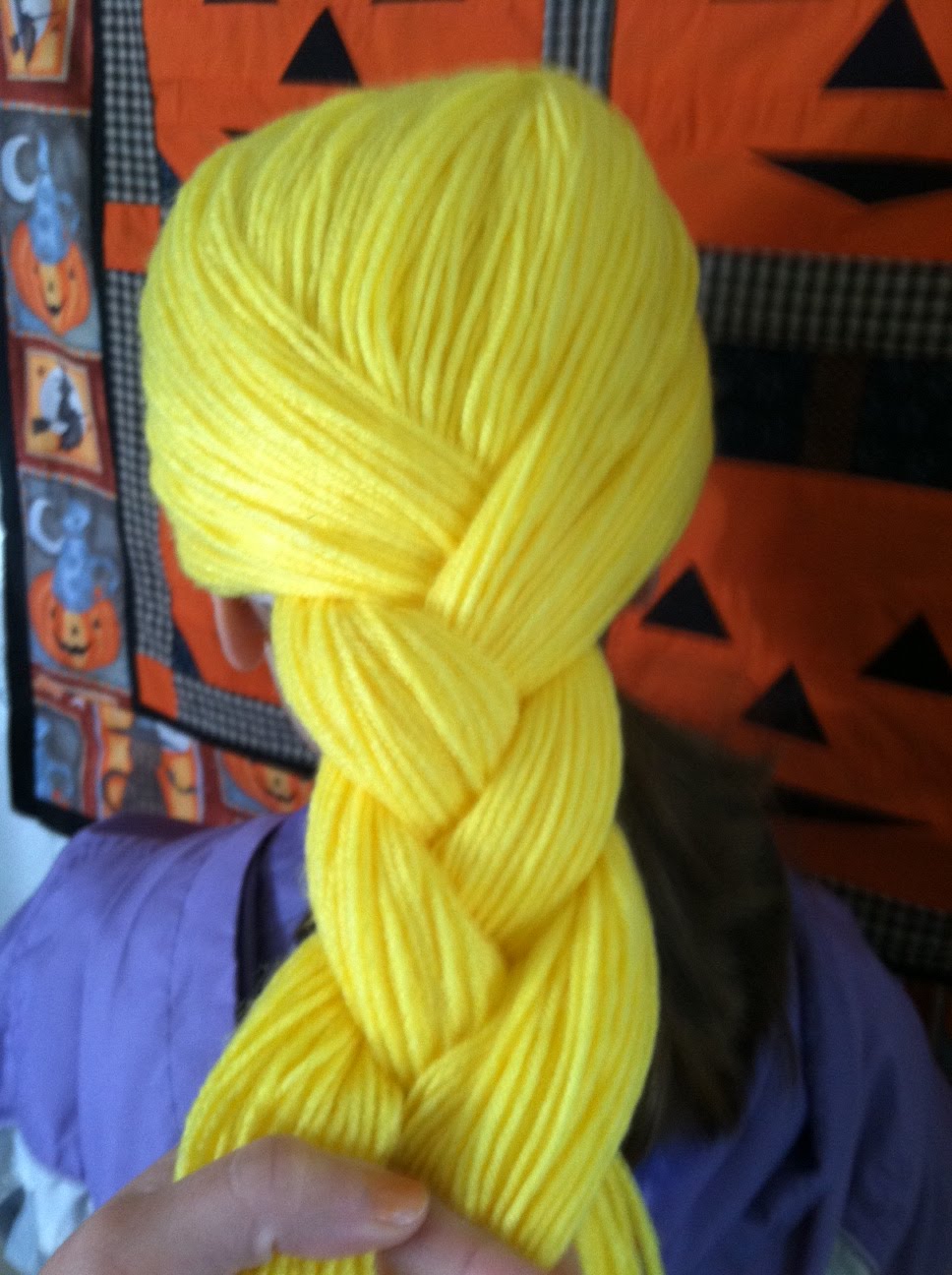 Rebecca�s Round Up Happy Halloween! {how to make a Rapunzel yarn wig}