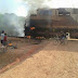 Trem pega fogo durante protesto em Marabá