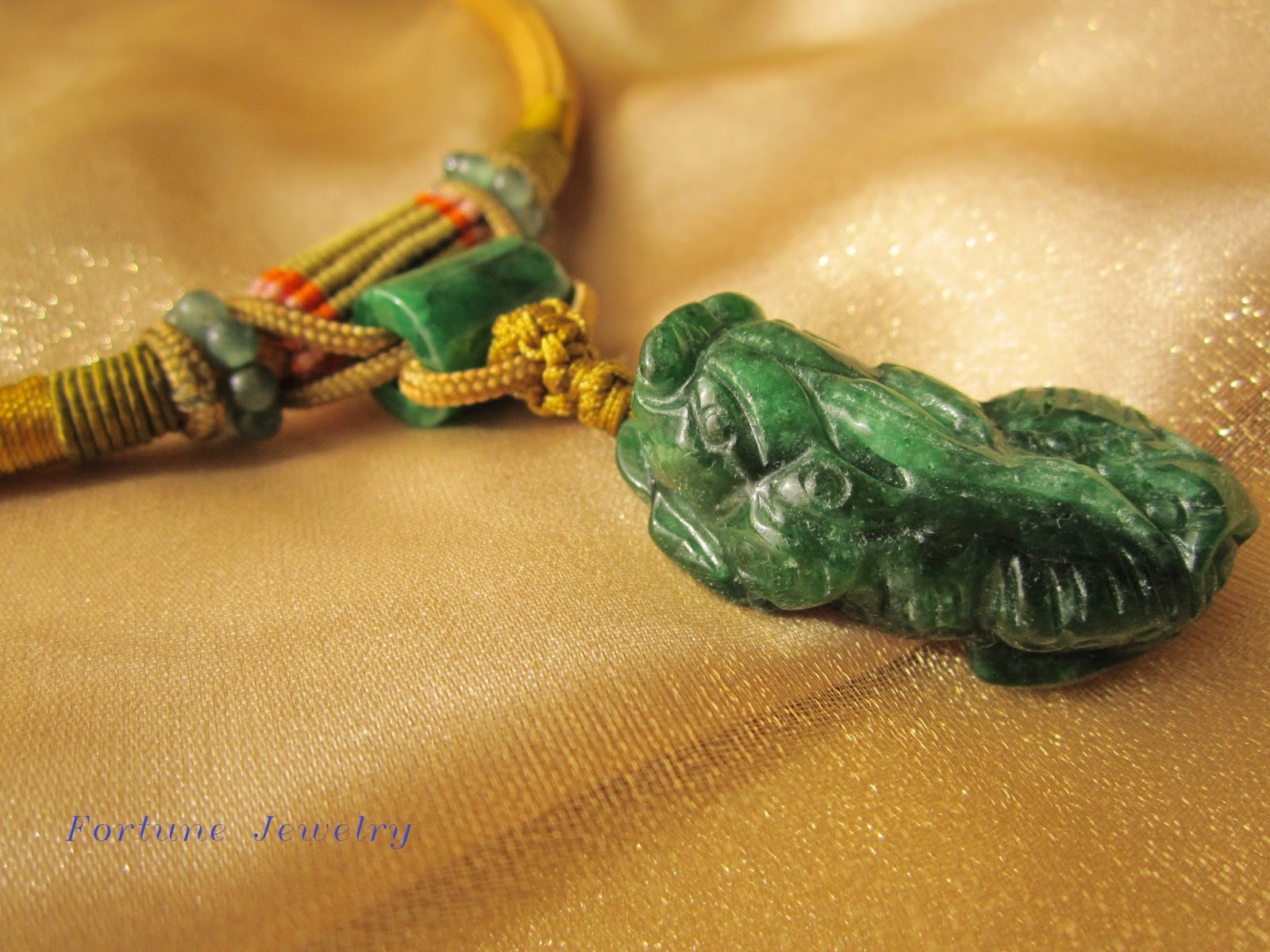 Fortune Jewelry & Healing Beauty Chinese Tiger Dark Green Carved Jade