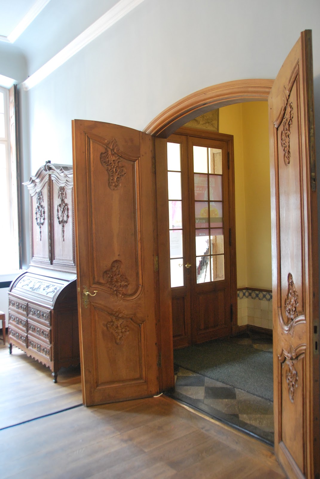 ORNAMENTSCHNITZER Patrick Damiaens: DAS COUVEN MUSEUM IN AACHEN