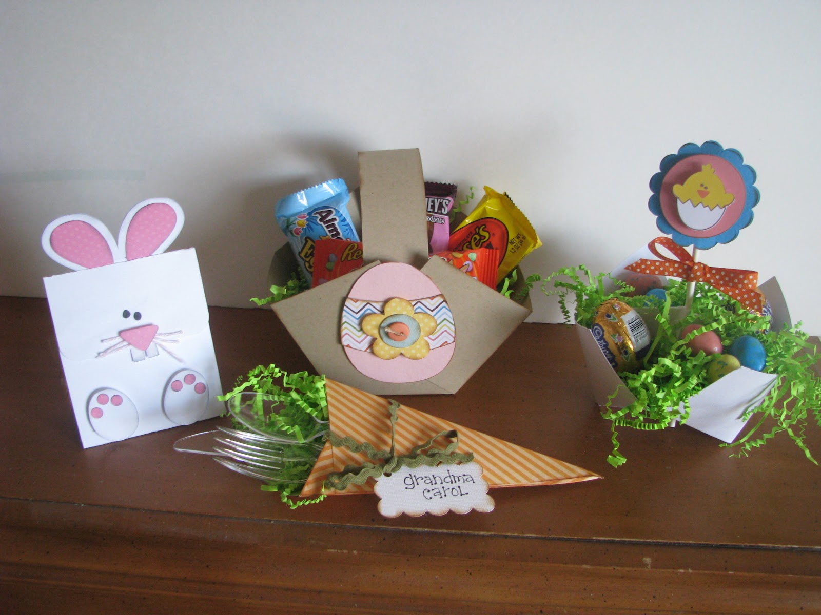 Simply Tya Easter Table Favors...