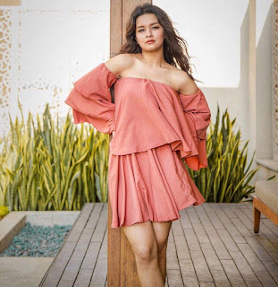 Actress avneet kaur Images actress avneet kaur photos