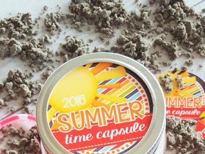 {FREE PRINTABLE} Summer "Time Capsule" in a Jar!