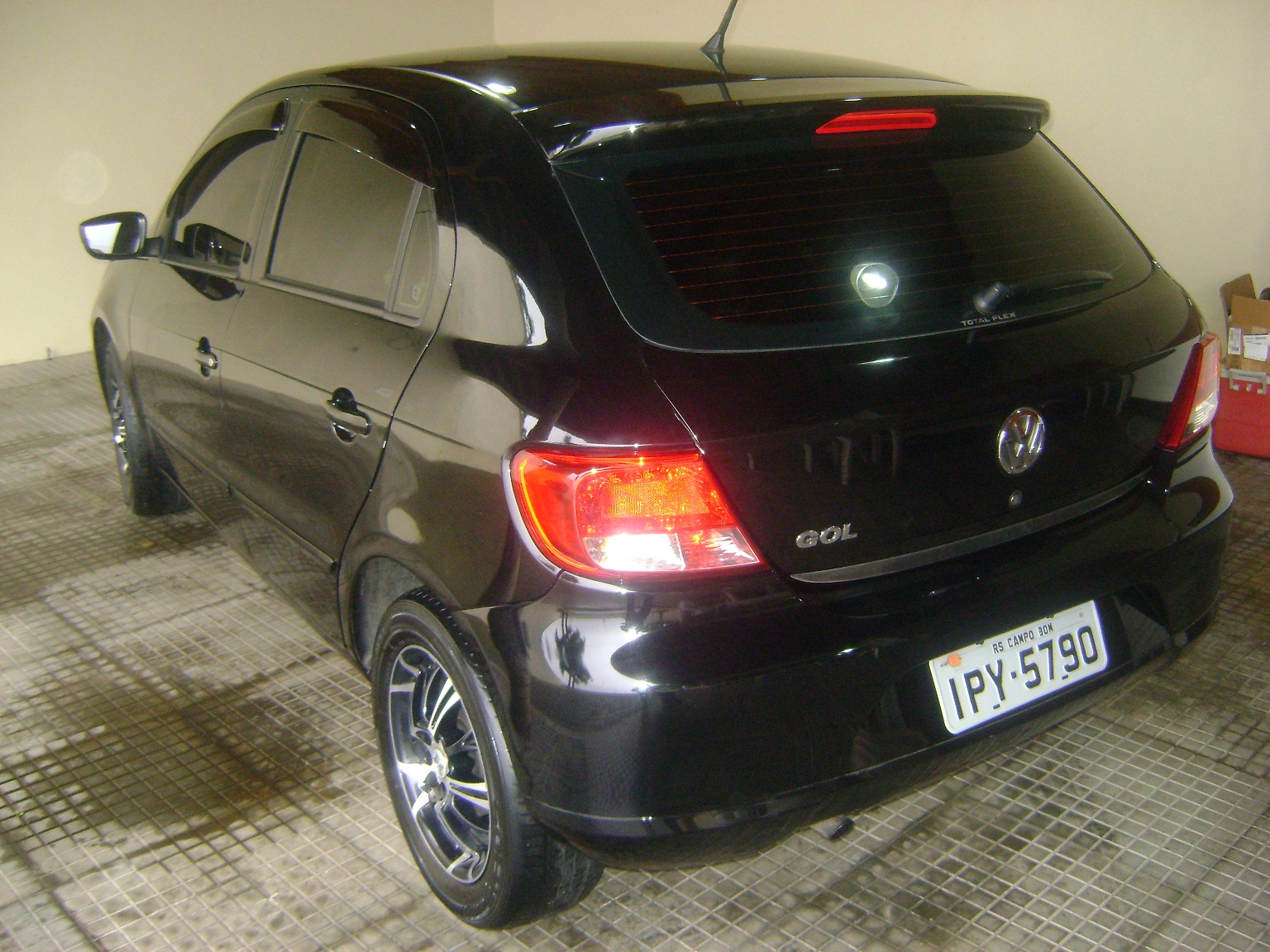 GOL G5 1.0: GOL G5 1.0 [ COMPLETO + TREND + FAROLETES + IPVA 2011 PAGO ]