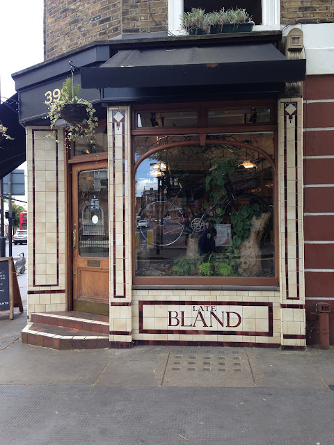 Old sign, Islington, London N1