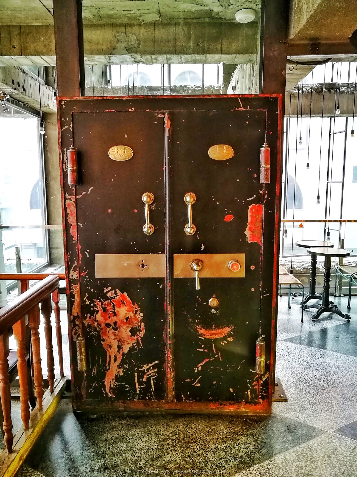 【台中美食】还在宫原眼科人挤人吃冰淇淋？姐姐今天介绍宫原眼科二店台中市第四信用合作社，让你轻轻松松不必排长龙吃冰淇淋♥ Beauty and The Bear