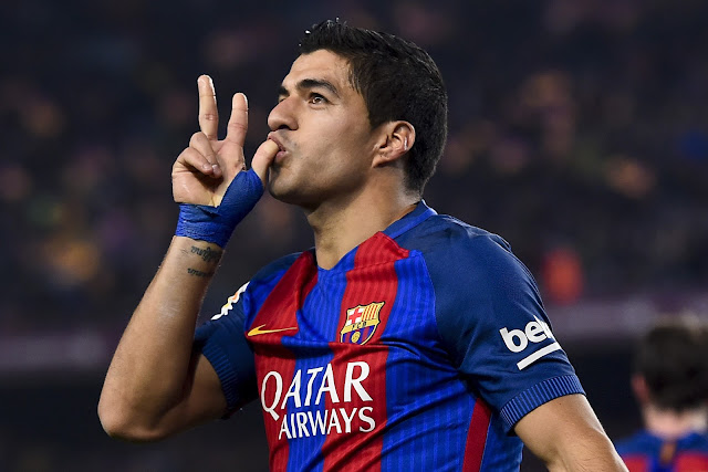 Luis Suárez marcou o gol do Barcelona, mas foi expulso nos minutos finais (Foto: AFP/Josep Lago) Luis Suárez marcou o gol do Barcelona, mas foi expulso nos minutos finais (Foto: AFP/Josep Lago)