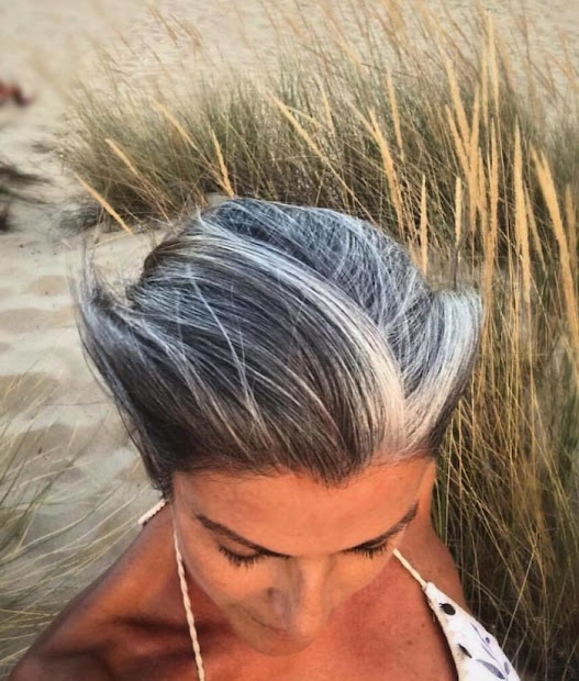 women didn't dye gray