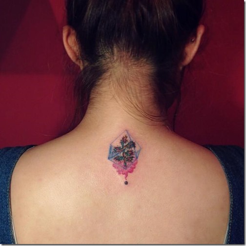 Tatuagens femininas para as costas Tatuagens femininas para as costas