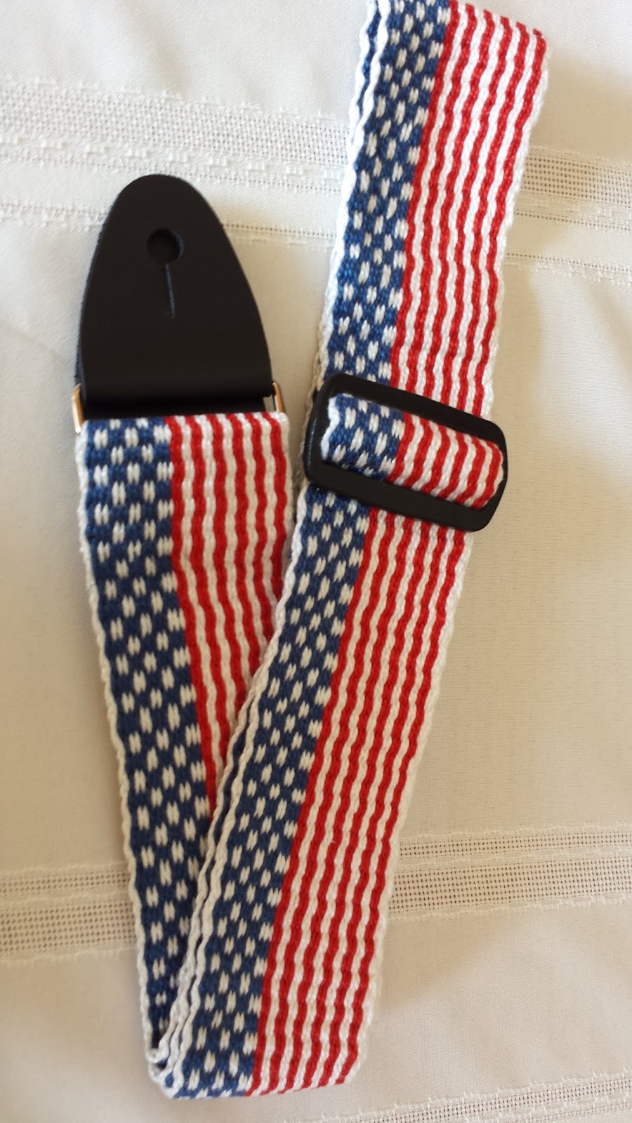 KB Knits & Crafts Weaving a Guitar Strap, My Flag Design