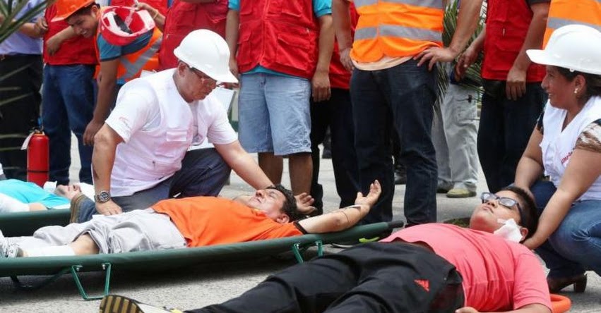 TERREMOTO EN PERÚ DE MAGNITUD 8.0 - Peruanos participaron en simulacro multipeligro a escala nacional TERREMOTO EN PERÚ DE MAGNITUD 8.0 - Peruanos participaron en simulacro multipeligro a escala nacional