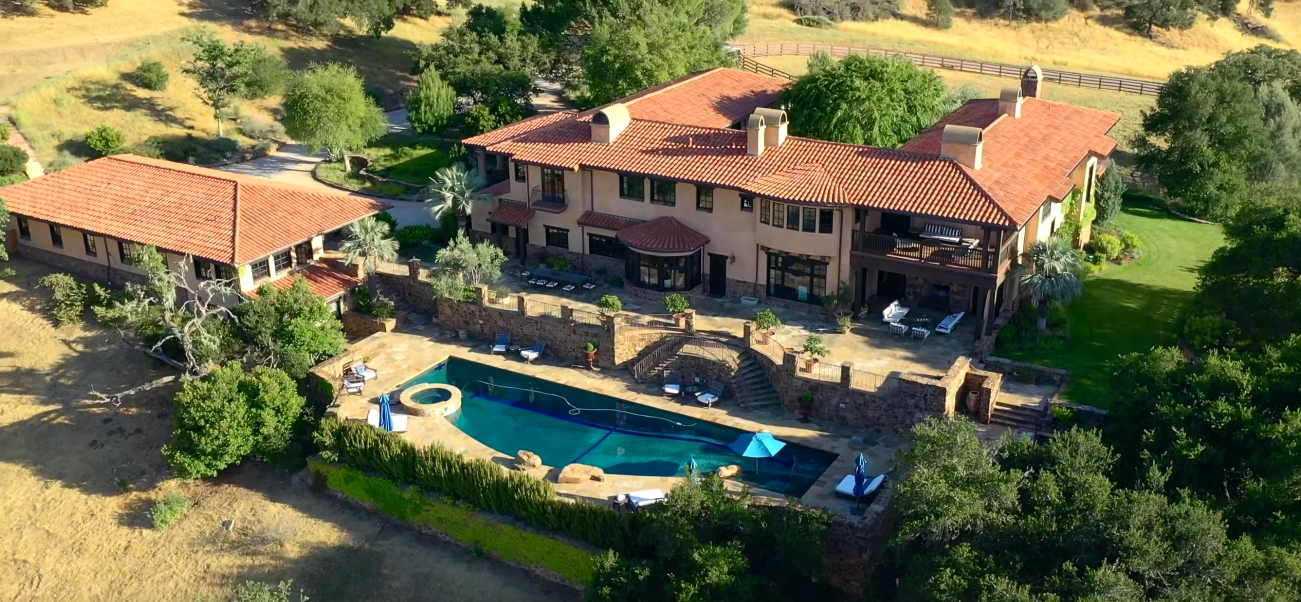 18 Photos vs. $25 Million Dollar California Home In Santa Ynez Interior Design Tour