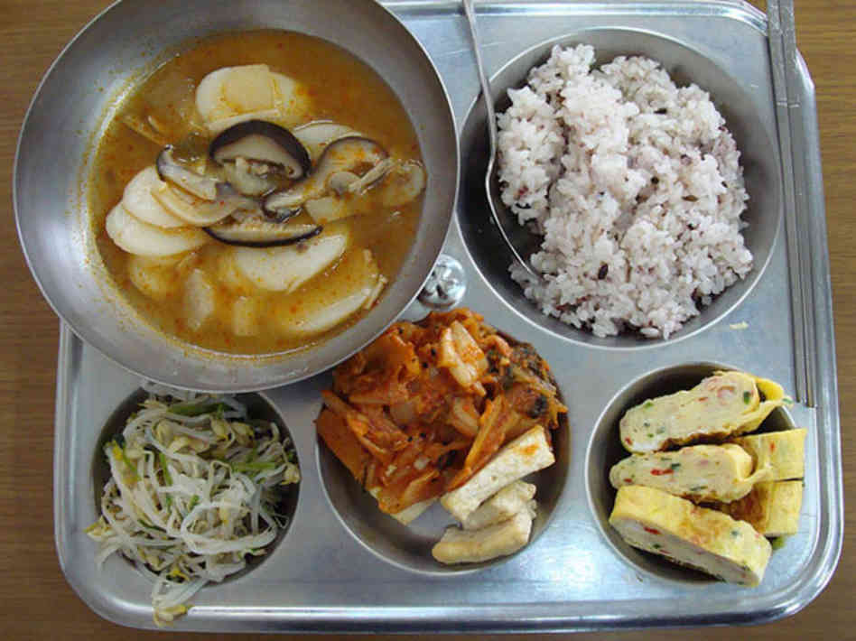 JAPAN IS AWESOME Lesson 5 Eating Culture in Japan