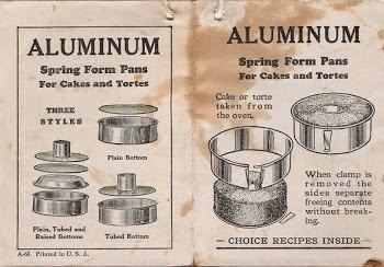 equipment - Why do some springform pans have bumps all over the bottom  piece? - Seasoned Advice