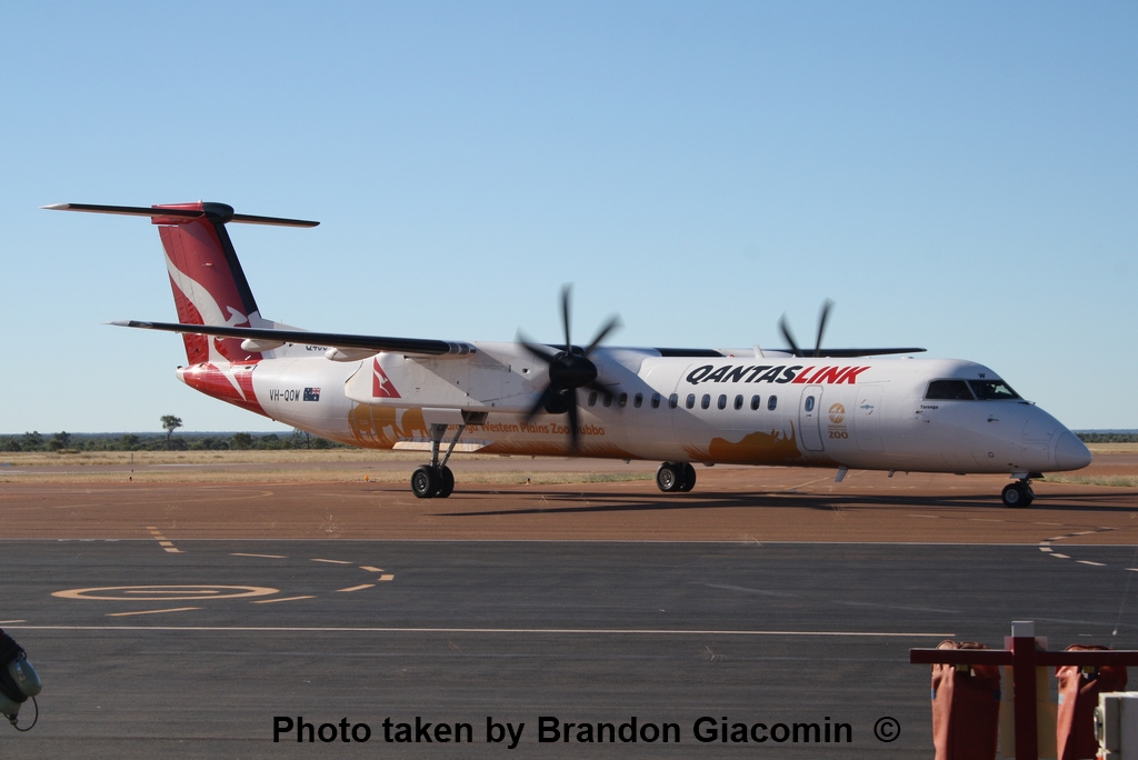 Central Queensland Plane Spotting A Quick Look at Longreach Airport