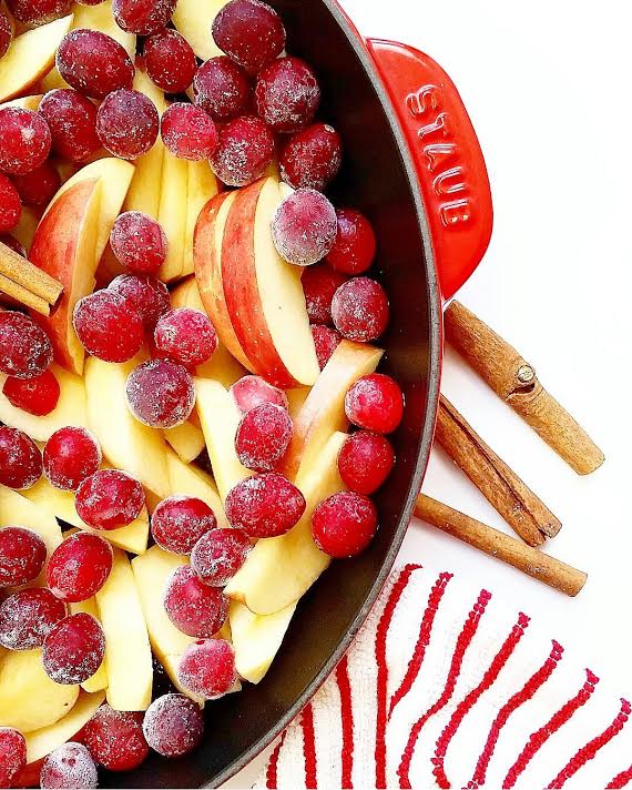 AppleCinnamon & Cranberry Crumble!