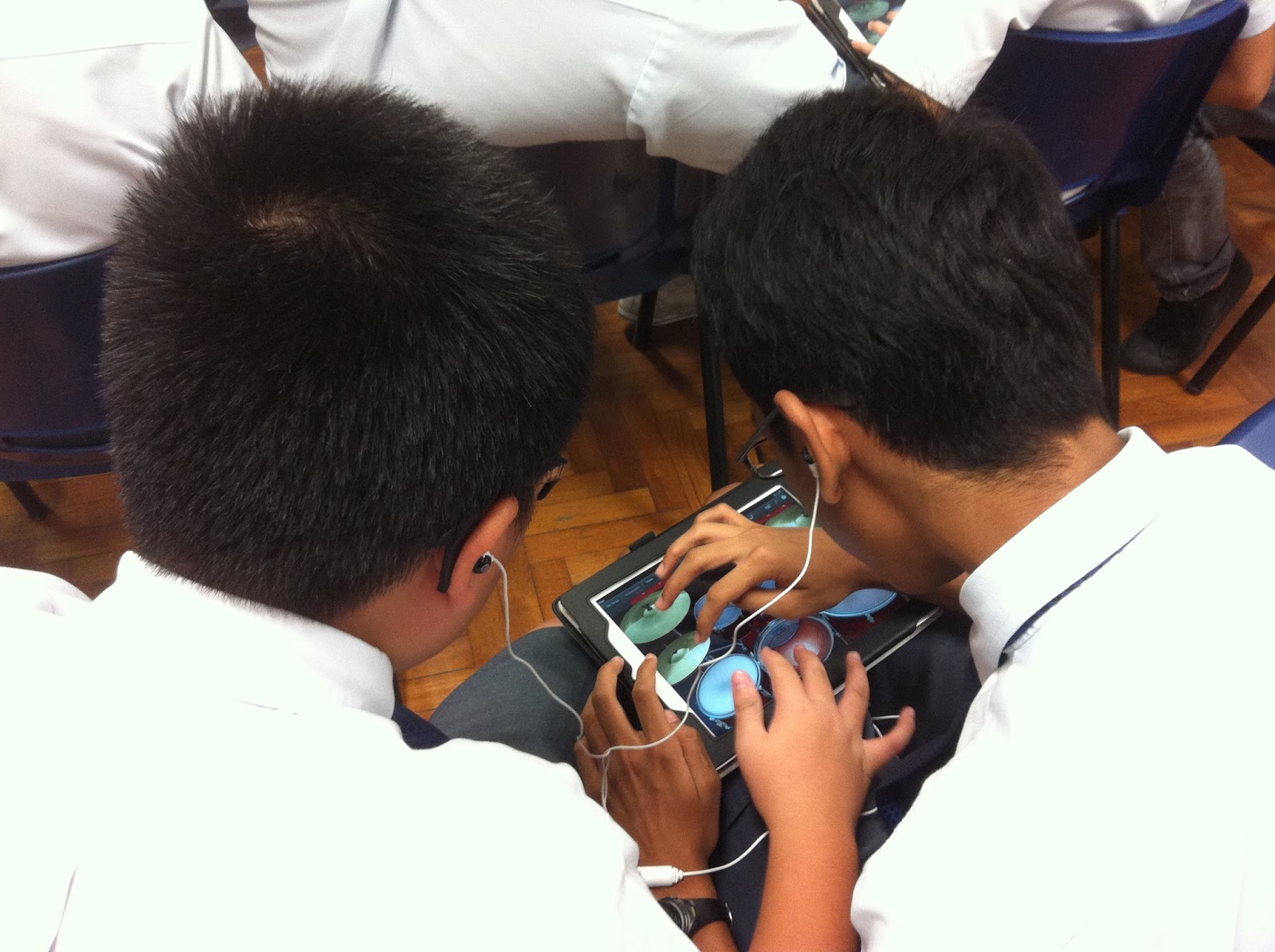 Ukulele, iPad Garageband, Songwriting and Other Music for MOE