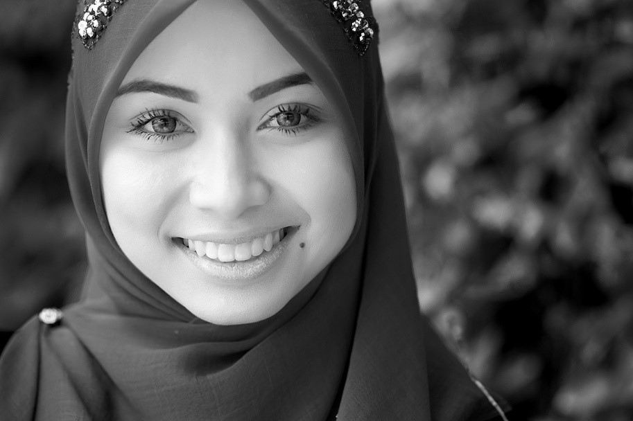 Membuat foto sketsa wajah dengan photoshop | Tutorial89