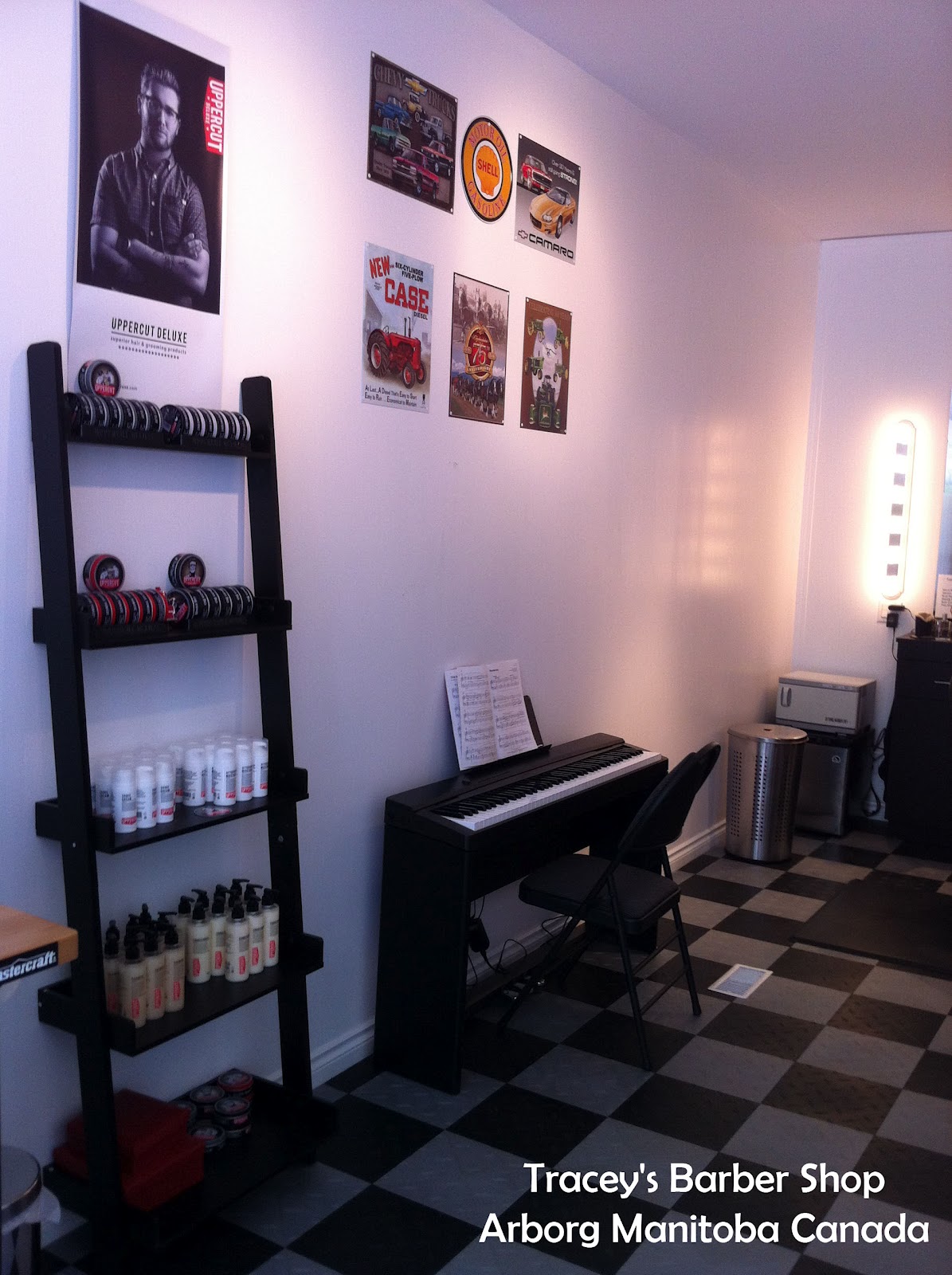 Tracey's Barber Shop