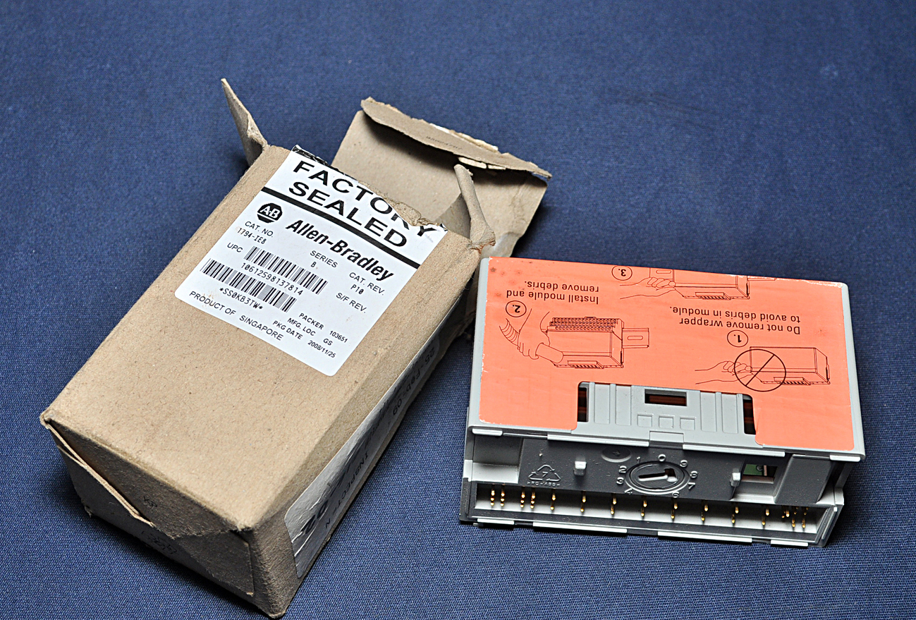 ALLENBRADLEY ANALOG INPUT MODULE 1794IE8 Aeliya Marine
