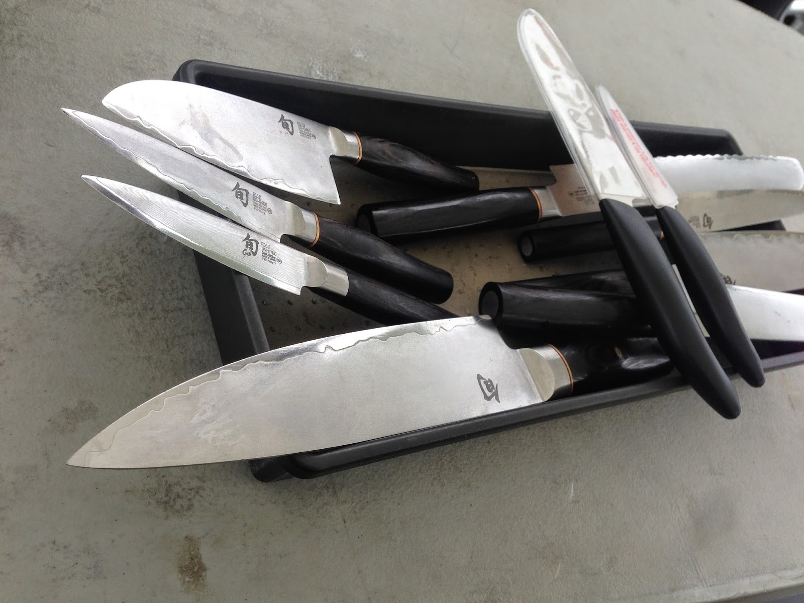 Mobile Knife Sharpening / Knife Sales Sharpened a Nice Set of Shun and Ceramic Knives