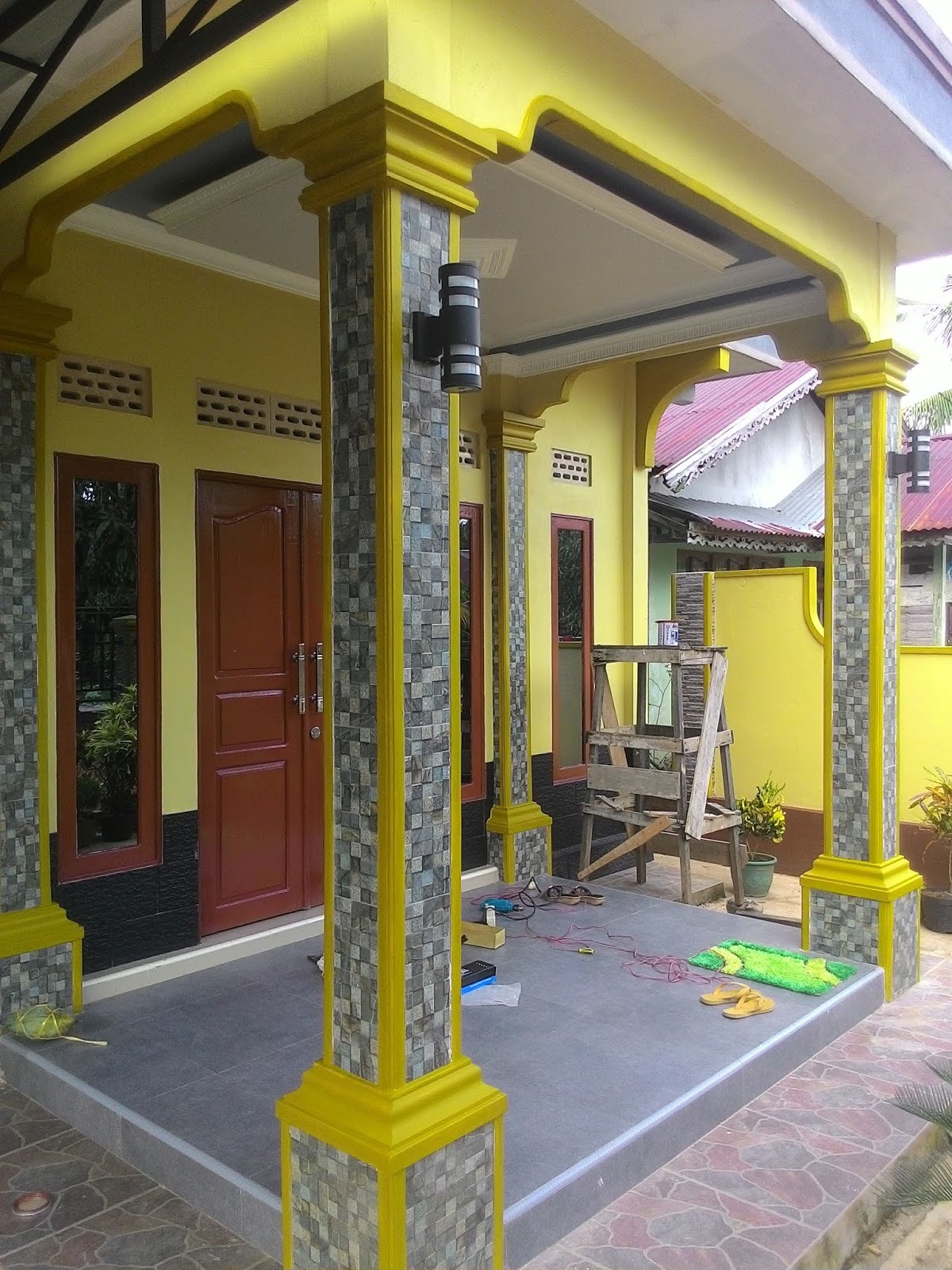 View Profilan Tiang Teras Rumah Minimalis Pictures