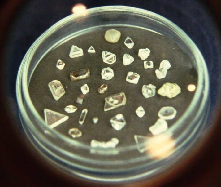 Prospecting for Diamond Deposits The GemHunter's Guide Diamonds