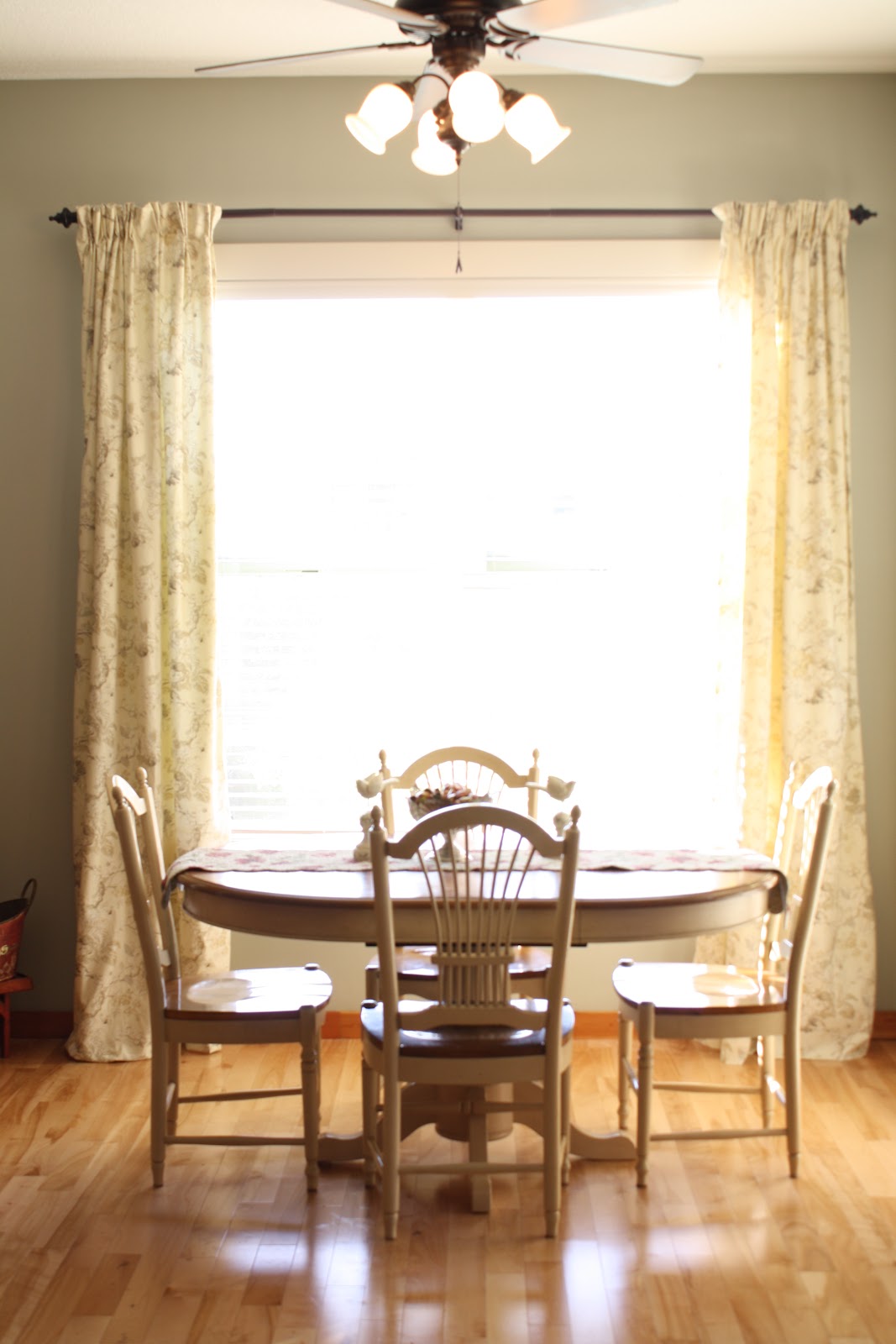 Feathered Nest Friday French Country Cottage