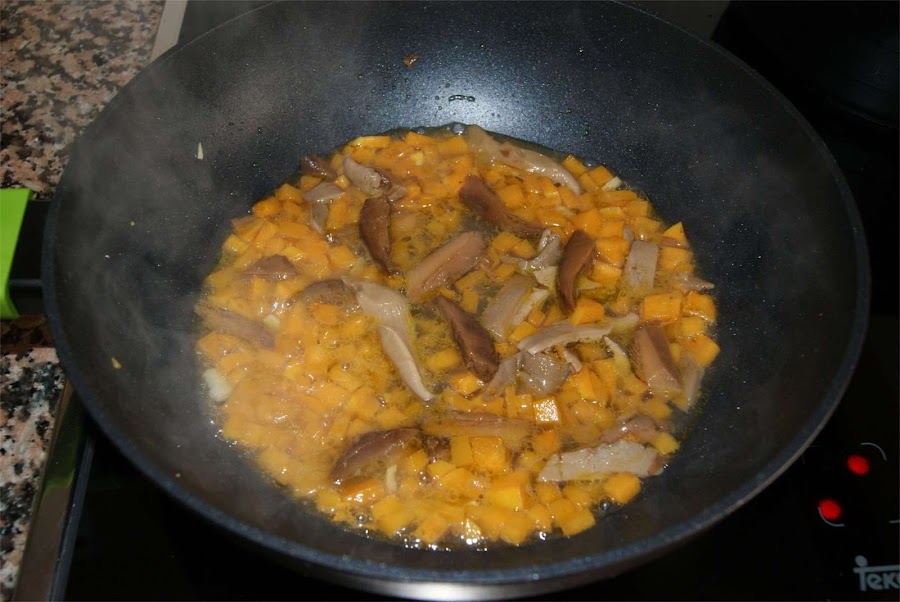 macarrones con calabaza y setas paso 4