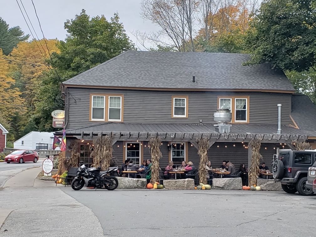 Restaurant and Travel Blog