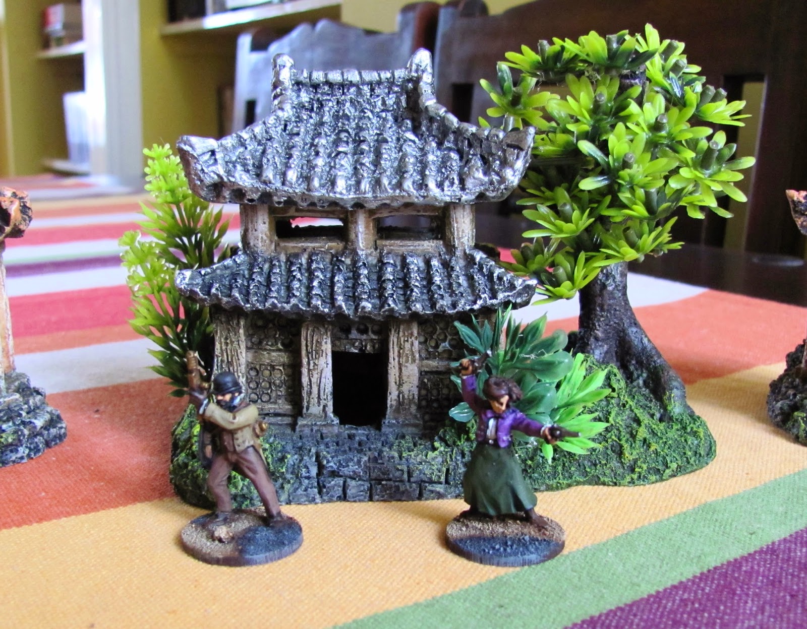 I have wrought my simple plan... A few more Oriental aquarium