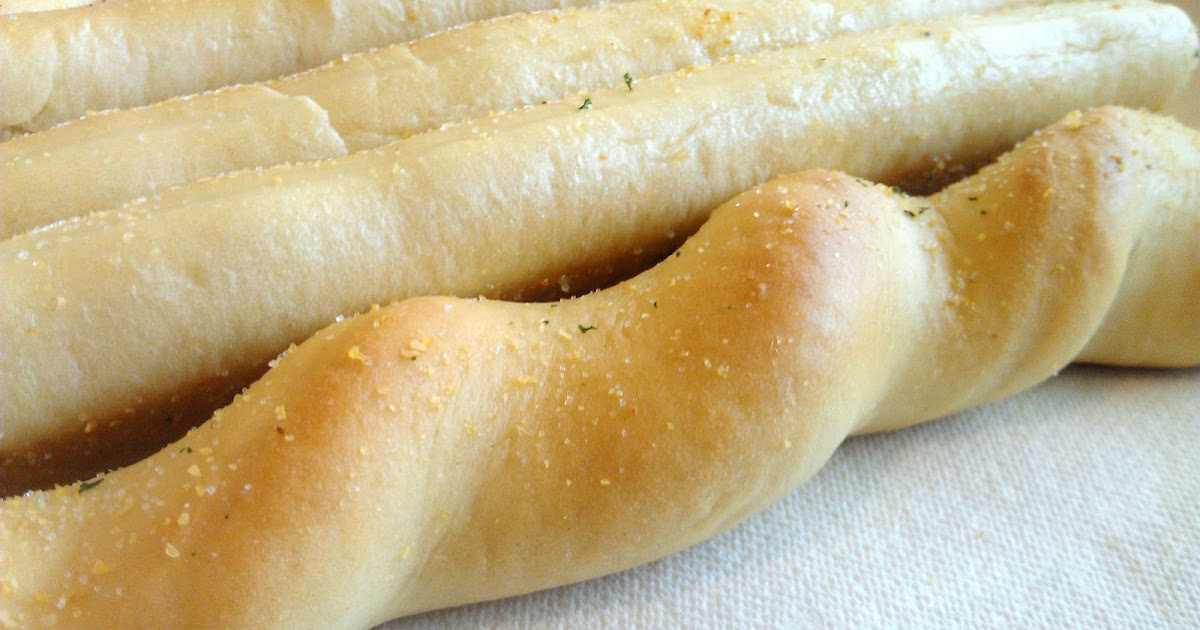 Girl + Food = Love Breadsticks (Easy and Delicious!)