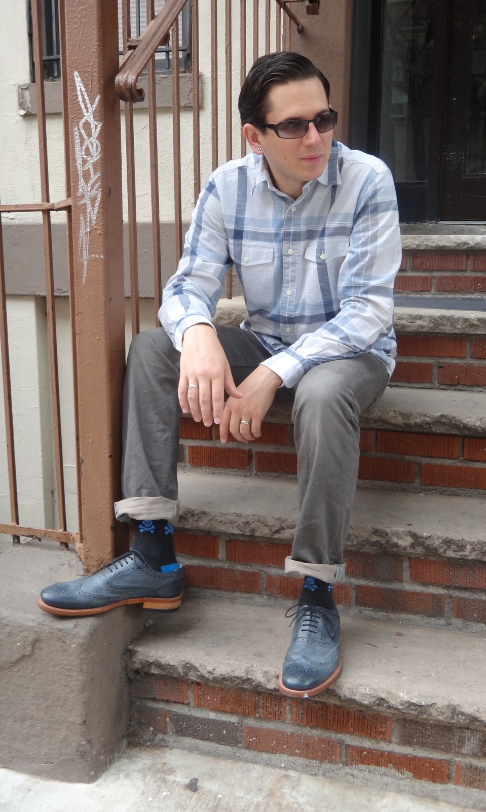 The Shy Stylist - a men's style blog: Style Feature: The Brogued Shoe