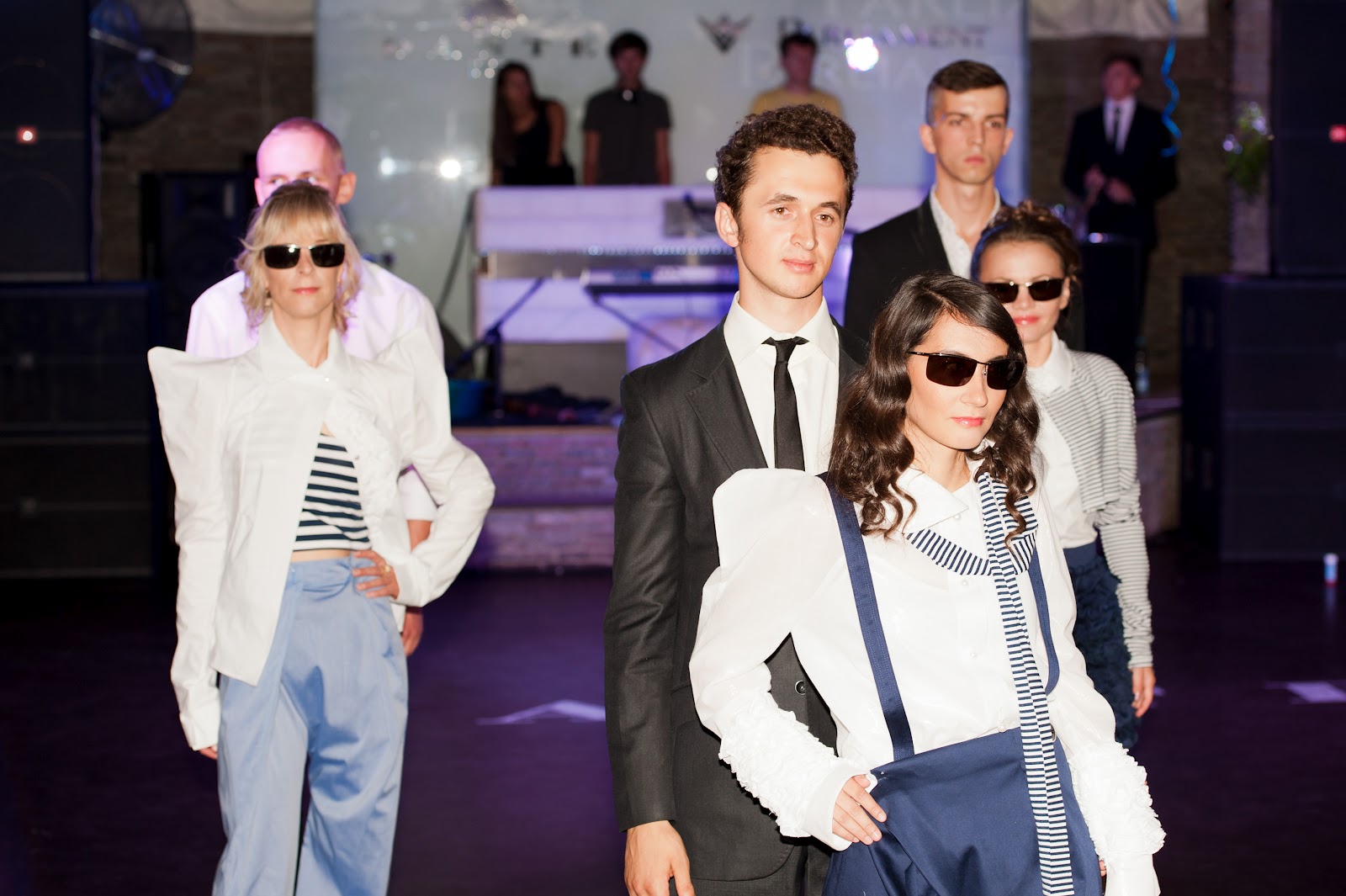 кадетский бал. шанс мода. ваҳобова гулҷаҳон. британская неделя моды. шанс мода.