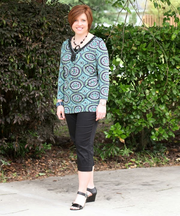 Savvy Southern Chic: How do you wear a tunic?